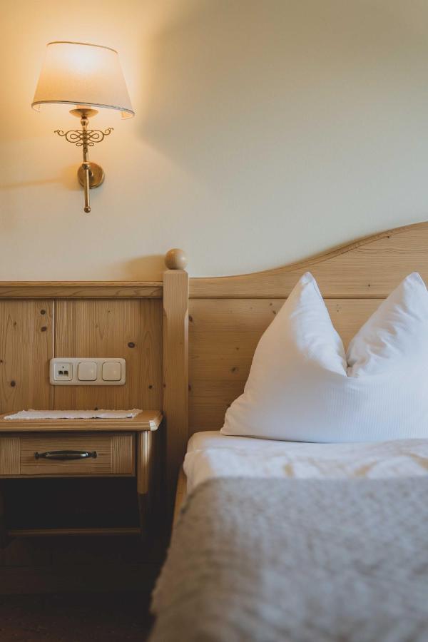 Bergrose Hideaway Hotel Strobl Ngoại thất bức ảnh